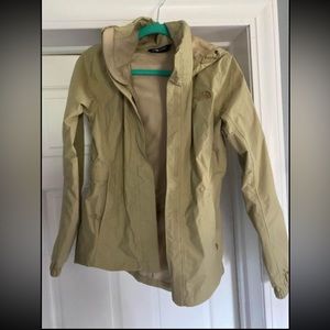 The North Face light rain jacket NWOT